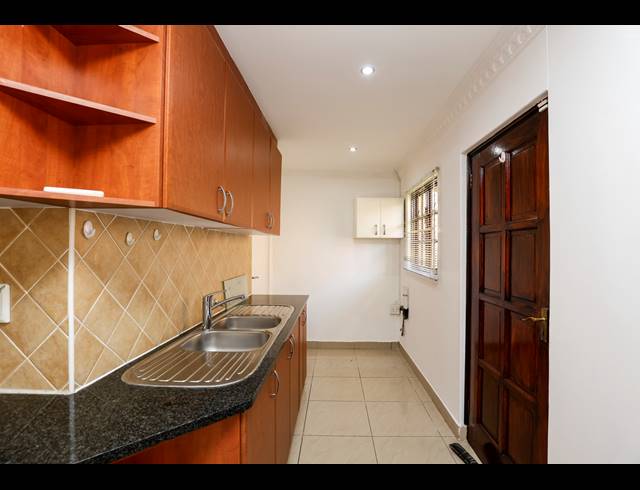 3 BEDROOM SECTIONAL TITLE FOR SALE IN MORNINGSIDE